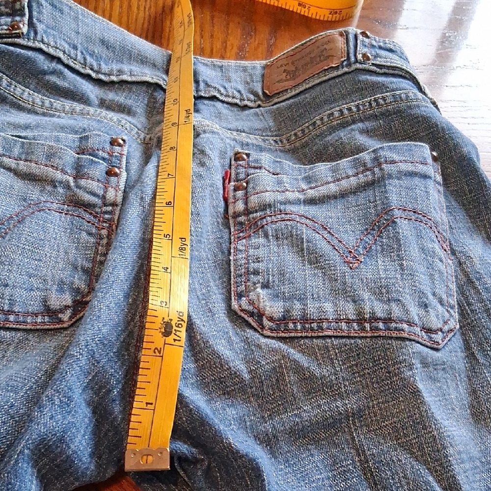 Mid Wash Straight-Leg Denim Jeans - Picture 7 of 13